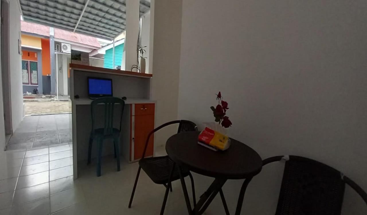 Oyo 90974 Homestay Golo Koe Sejahtera Labuan Bajo Buitenkant foto