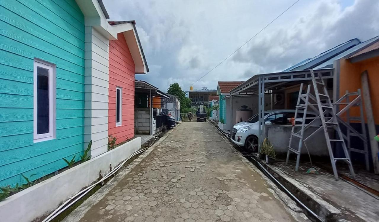 Oyo 90974 Homestay Golo Koe Sejahtera Labuan Bajo Buitenkant foto
